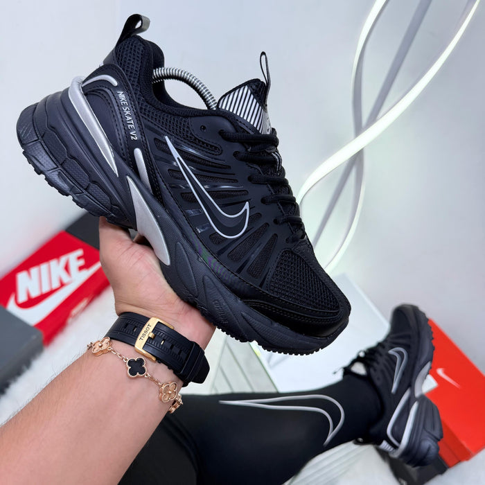NIKE SKATE V2 HOMBRE