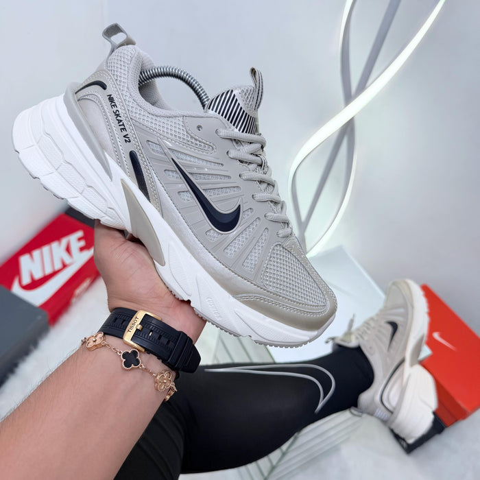 NIKE SKATE V2 HOMBRE