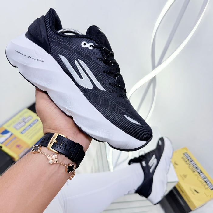 SKECHERS AEROBURST