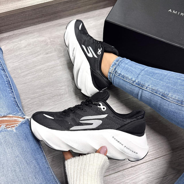 SKECHERS AEROBURST