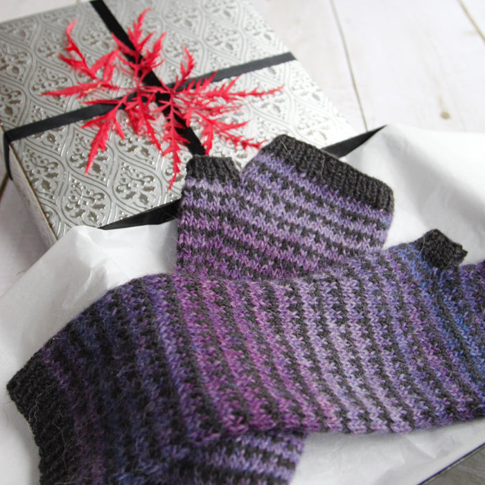 Striped Wristwarmers Pattern