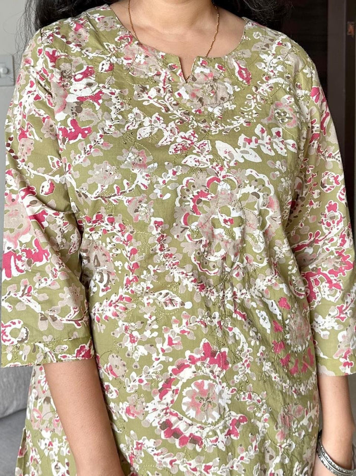Subtle Bling Cotton Kurta- Green