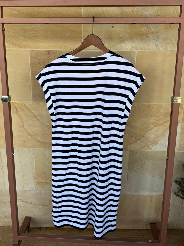 SUSSAN NAVY CASUAL DRESS XXS BNWT