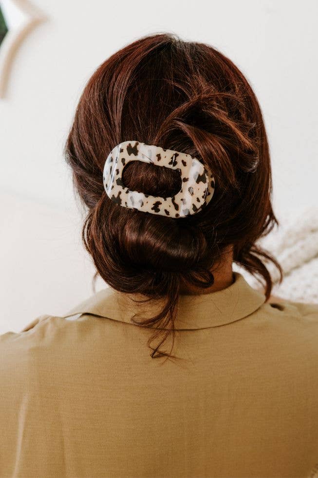 TELETIES Flat Lay Hair Clip – Blonde Tortoise (Medium)