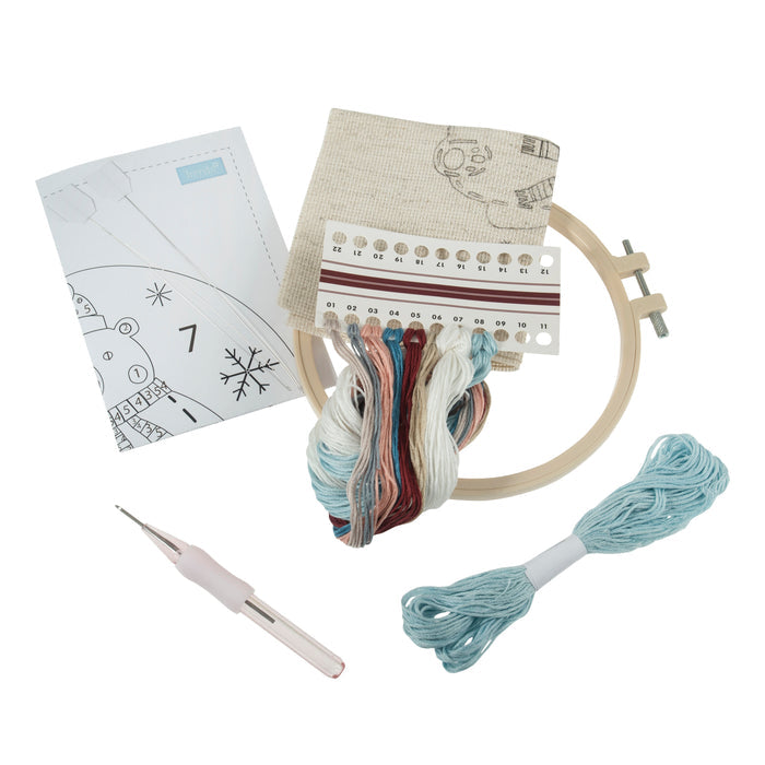 Trimits Punch Needle Kit Floss and Hoop: Christmas Polar Bear, 15.2cm Diameter, Includes Floss, Hoop, Fabric, Punch Needle, and Instruc...