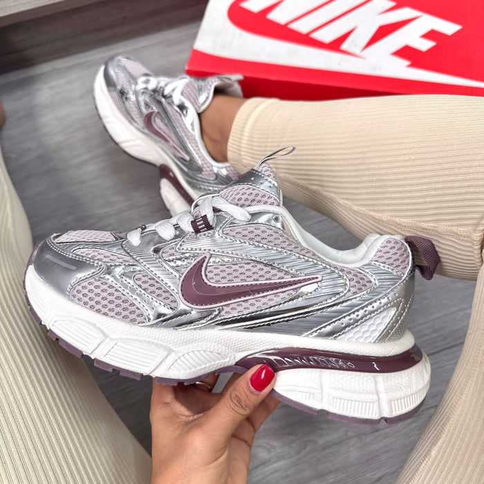 NIKE TURBO DAMA