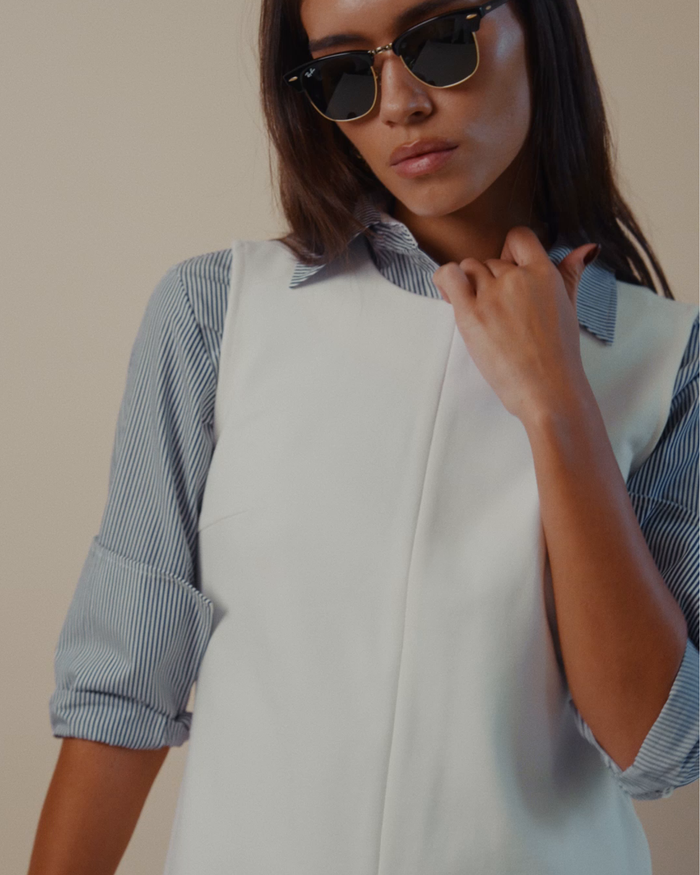 Twiggy Sleeveless Shift Dress in Ivory