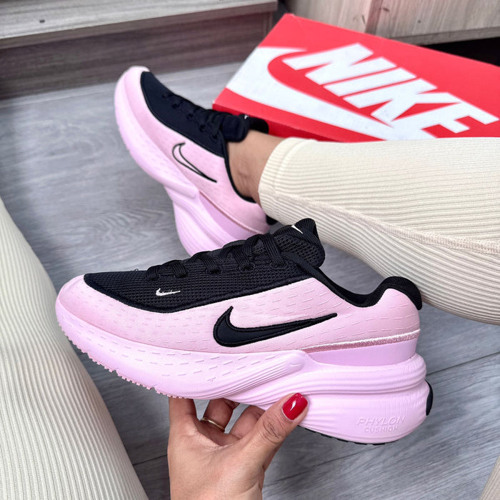 NIKE UPLIFT DAMA