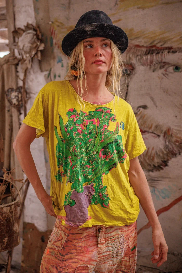 Vincent Find Beauty Tee