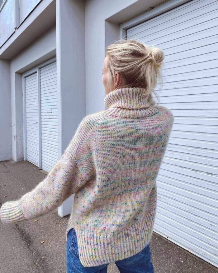 Wednesday Sweater af PetiteKnit, No 1 + Silk mohair kit Strikkekit PetiteKnit