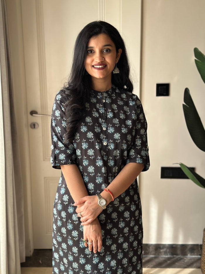 Weekend Cotton Kurta- Black Blue Booti